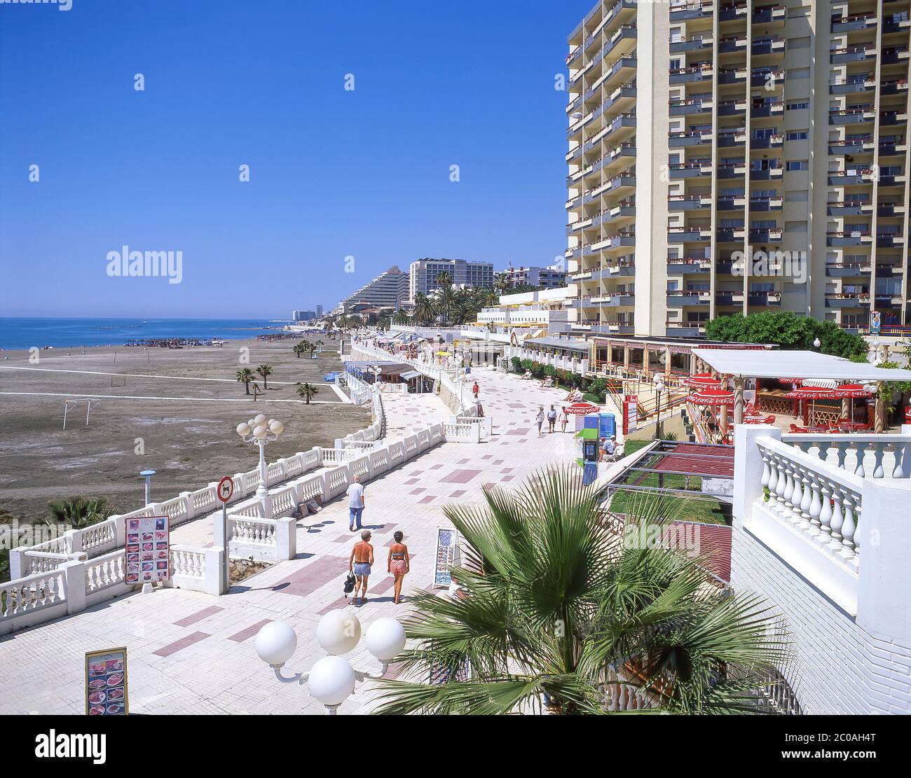 Strandpromenade, Benalmádena, Costa del Sol, Andalusien (Andalusien), Königreich Spanien Stockfoto