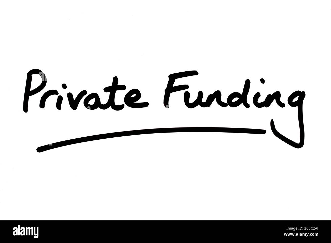 Private Finanzierung handschriftlich auf weißem Hintergrund. Stockfoto