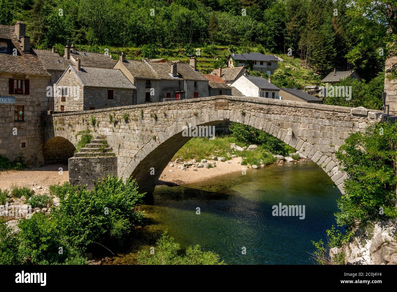 Le Pont de Monvert. Stevenson-Spur. Cevennes-Nationalpark. Lozère.Occitanie. Frankreich Stockfoto