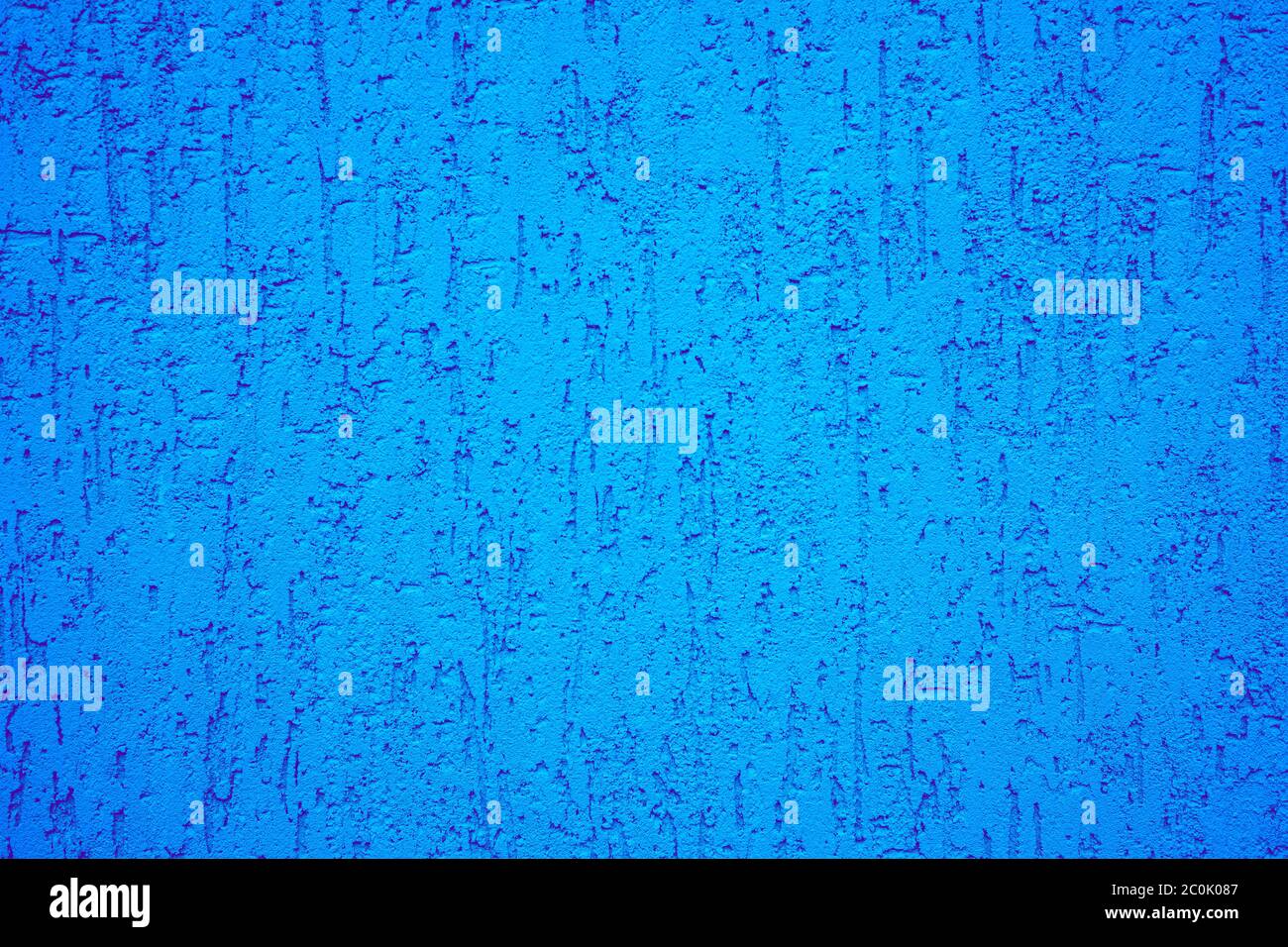 Hintergrund der blauen Steinwand mit Tropfen Stockfoto