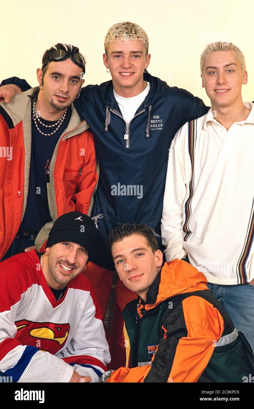 08.02.1998, die US-Boy-Gruppe NSYNC Backstage bei der RSH Gold Dance Chart Party in der Ostseehalle in Kiel. Neben Joshua Scott JC Chasez, Lance Bass, Joey Fatone, Chris Kirkpatrick ist Justin Timberlake das mit Abstand bekannteste Mitglied der Gruppe. Weltweit eingesetzt Stockfoto