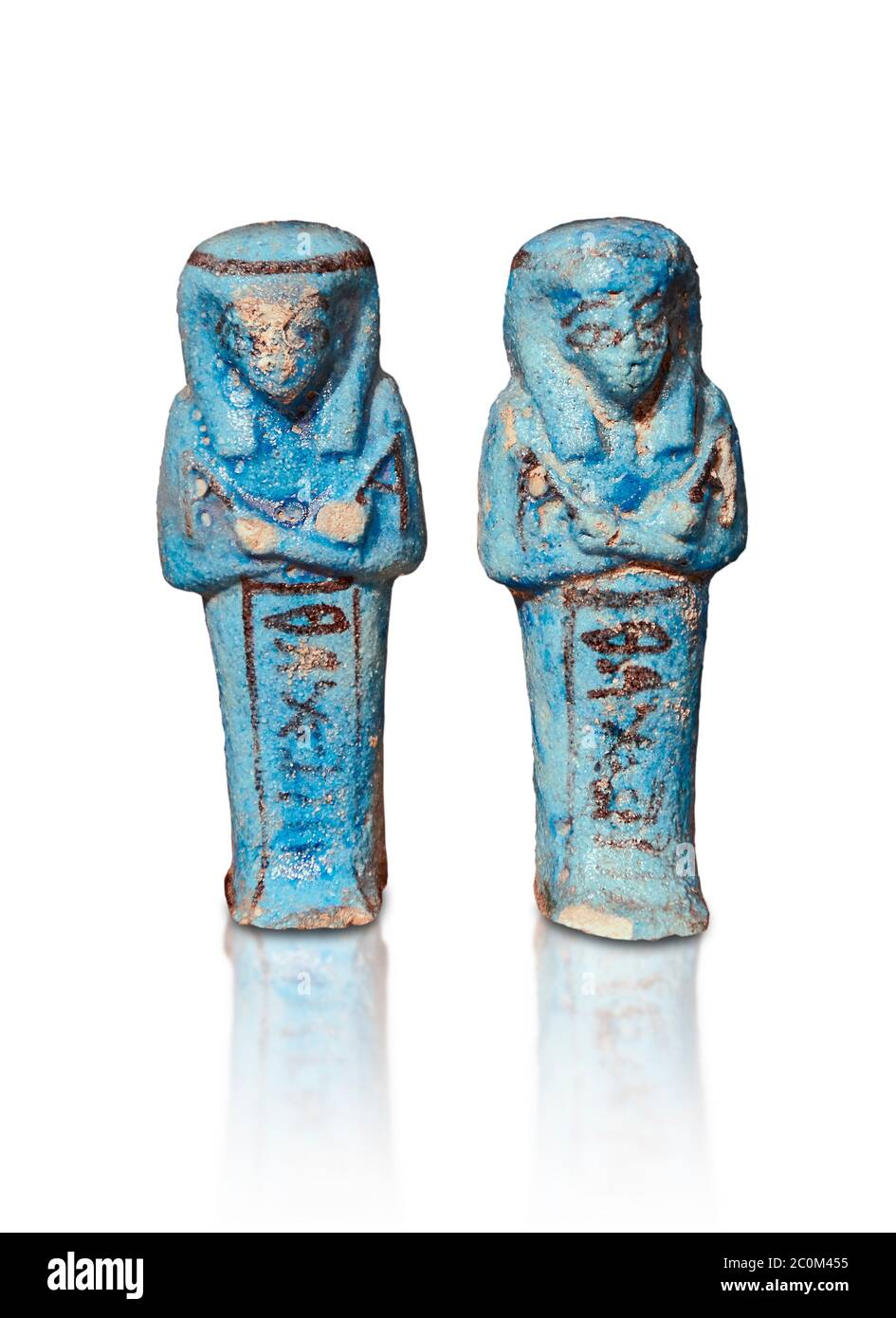 Alte ägyptische Shabtis-Puppe, Neues Königreich,. Ägyptisches Museum, Turin. Grauer Hintergrund. Stockfoto