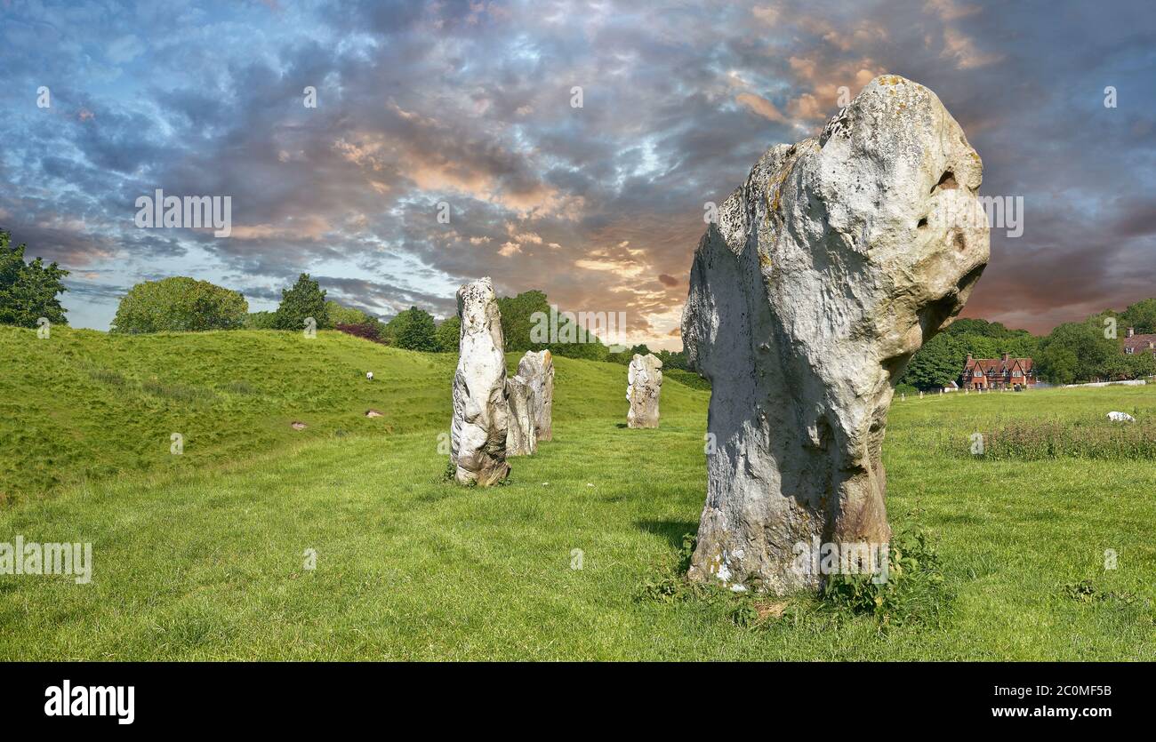 Avebury Neolithische stehende Stein Kreis der größte in England, Wiltshire, England, Europa Stockfoto