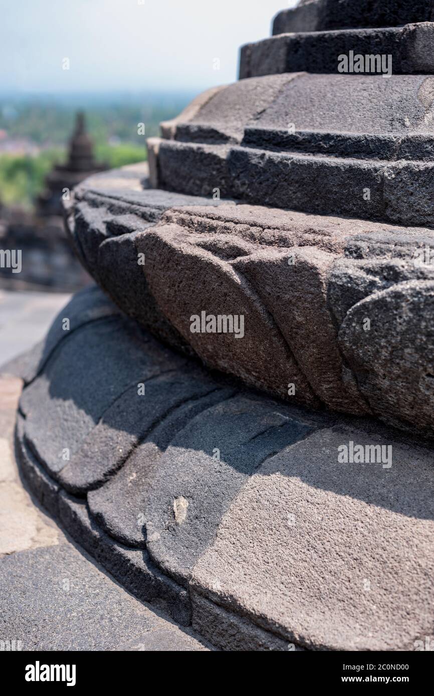 Borobudur Statue, Relief und Stupa Stockfoto