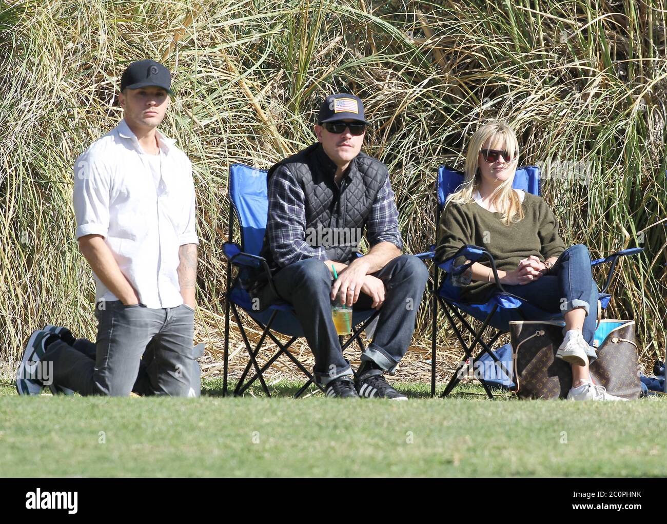 Ryan Phillippe And Deacon Reese Phillippe Stockfotos Und Bilder Kaufen Alamy