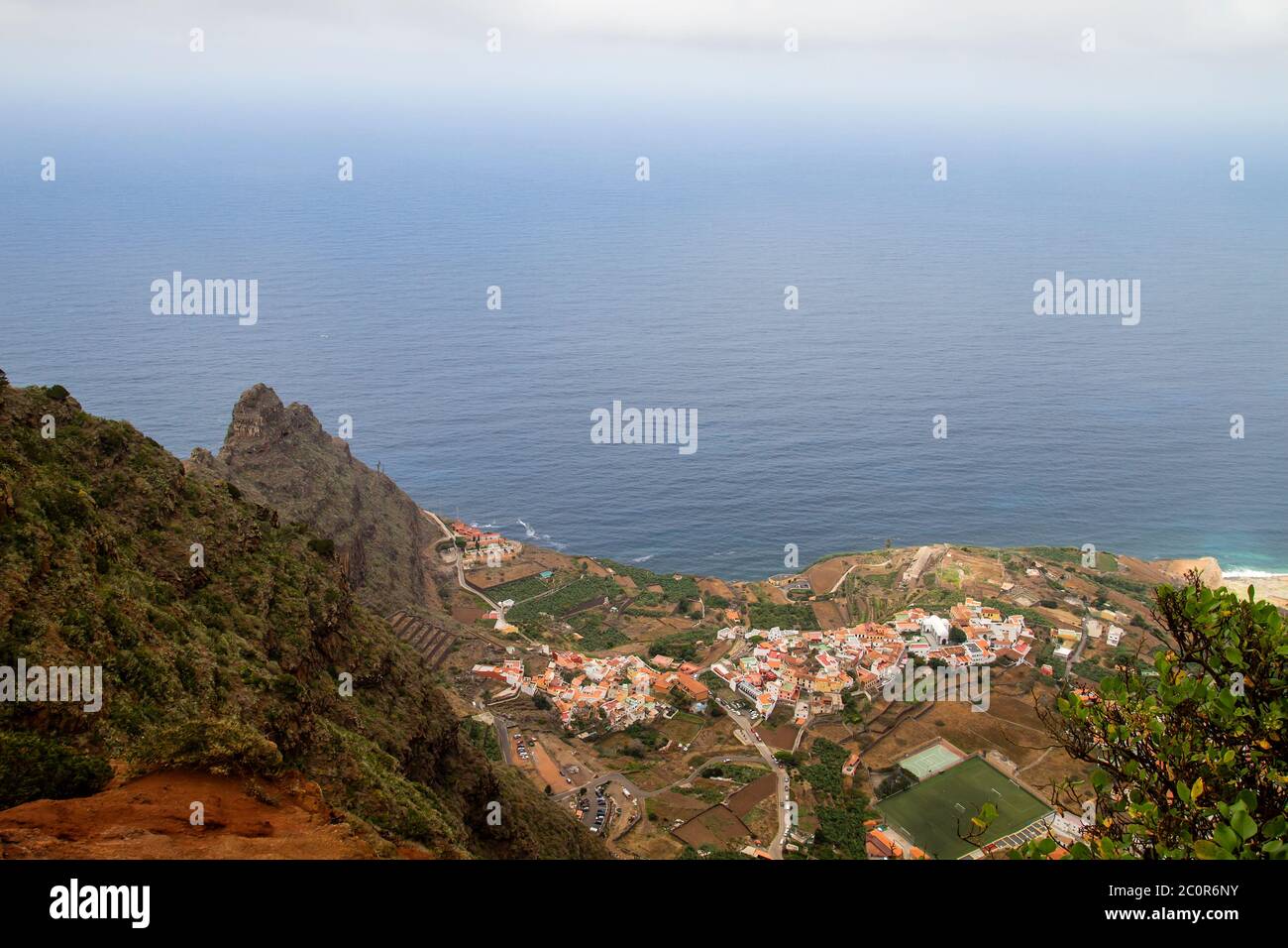 Agulo Dorf vom Aussichtspunkt Abrante in La Gomera, Kanarische Inseln, Spanien Stockfoto