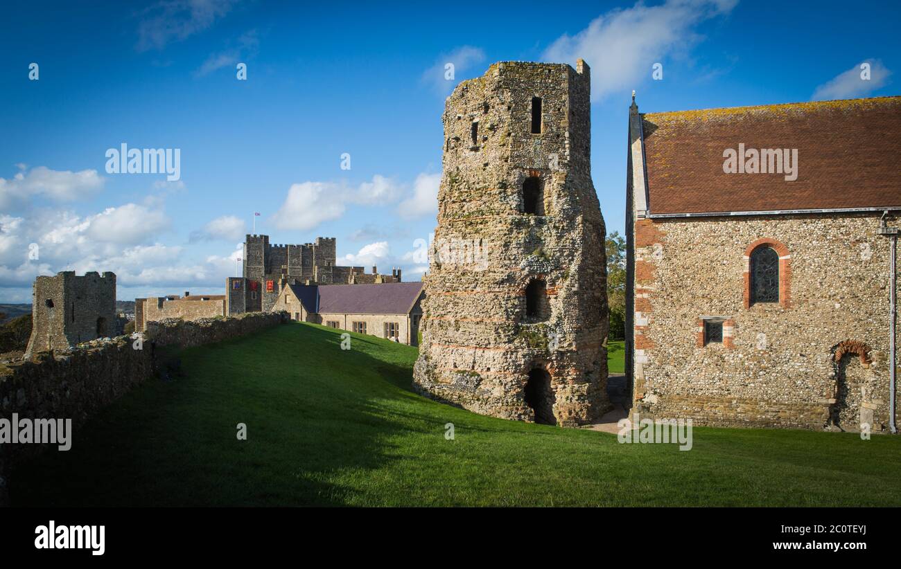 Römischer Leuchtturm, Dover Castle Stockfoto