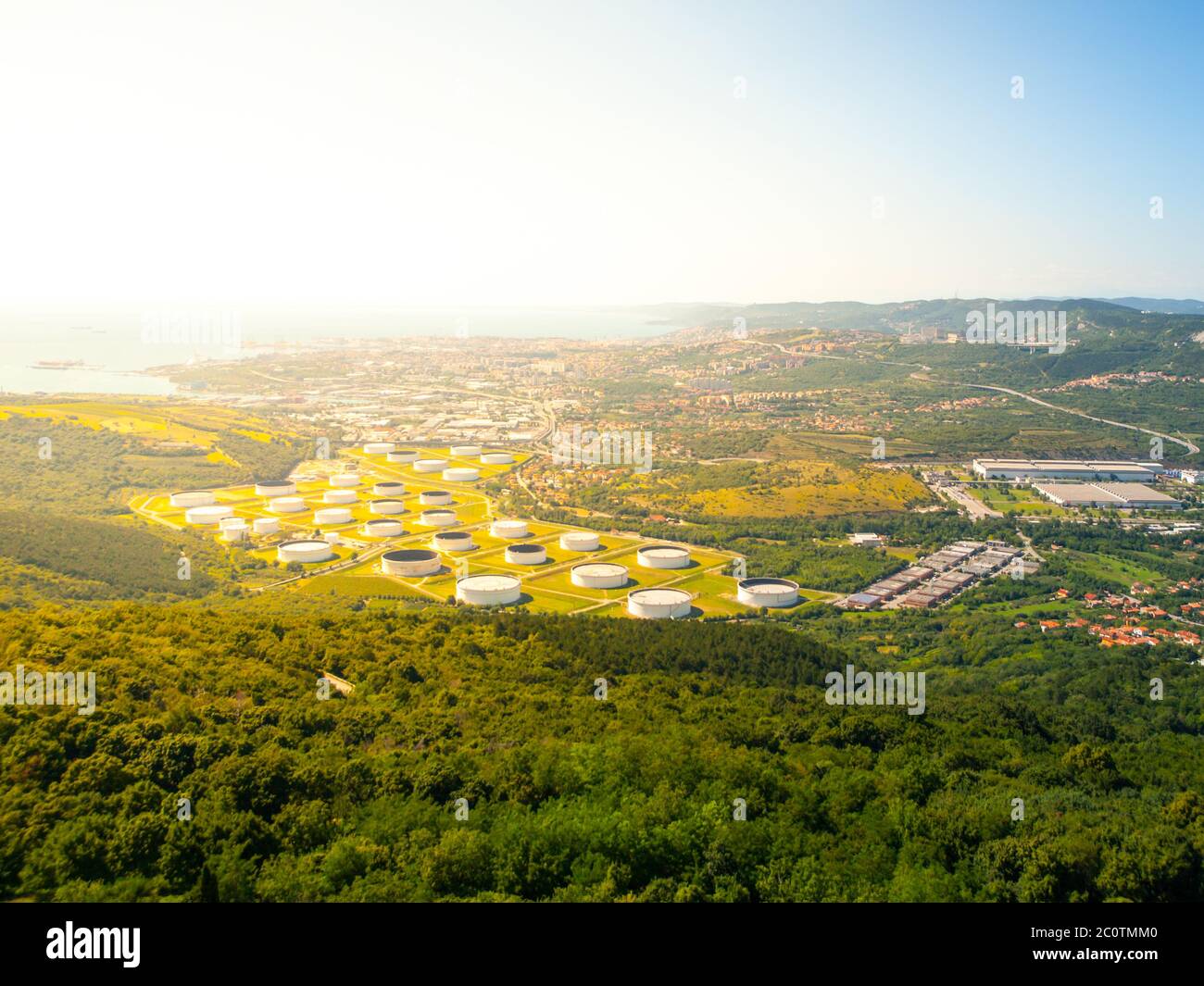 Chemical factory italy Fotos und Bildmaterial in hoher Auflösung Alamy