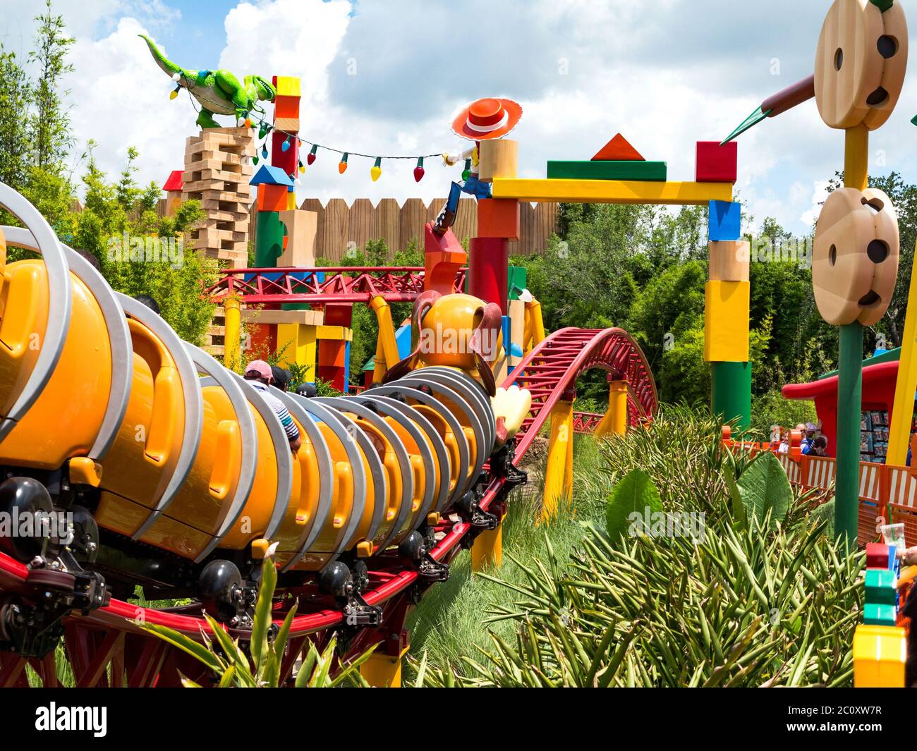 ORLANDO, FLORIDA – 1. Juli 2018 – Slinky Dog Dash in Toy Story Land in Hollywood Studios, Walt Disney World, Eröffnung am 30. Juni 2018. Stockfoto