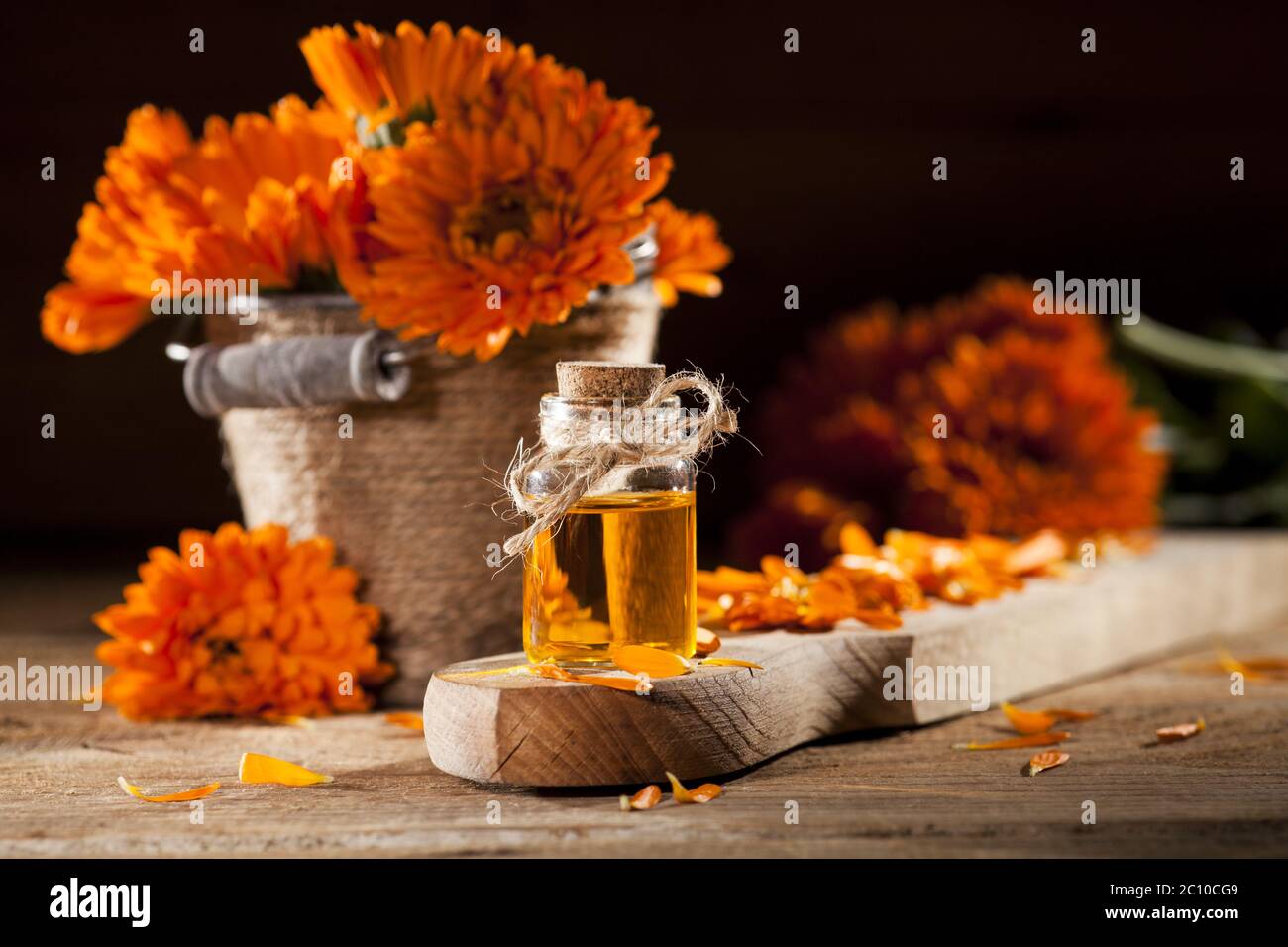 Ringelblume ätherisches Öl Stockfoto
