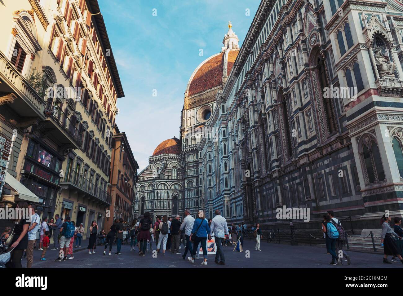 Kathedrale Santa Maria del Fiore, ein touristisches Wahrzeichen in der Altstadt von Florenz, Italien Stockfoto