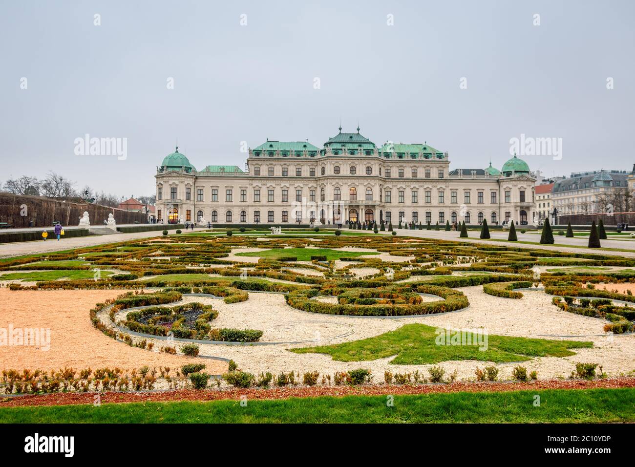 Die Gärten des Belvedere sind ein Highlight barocker Landschaftsarchitektur. Der Hauptgarten befindet sich zwischen dem Unteren und dem Oberen Belvedere. Stockfoto