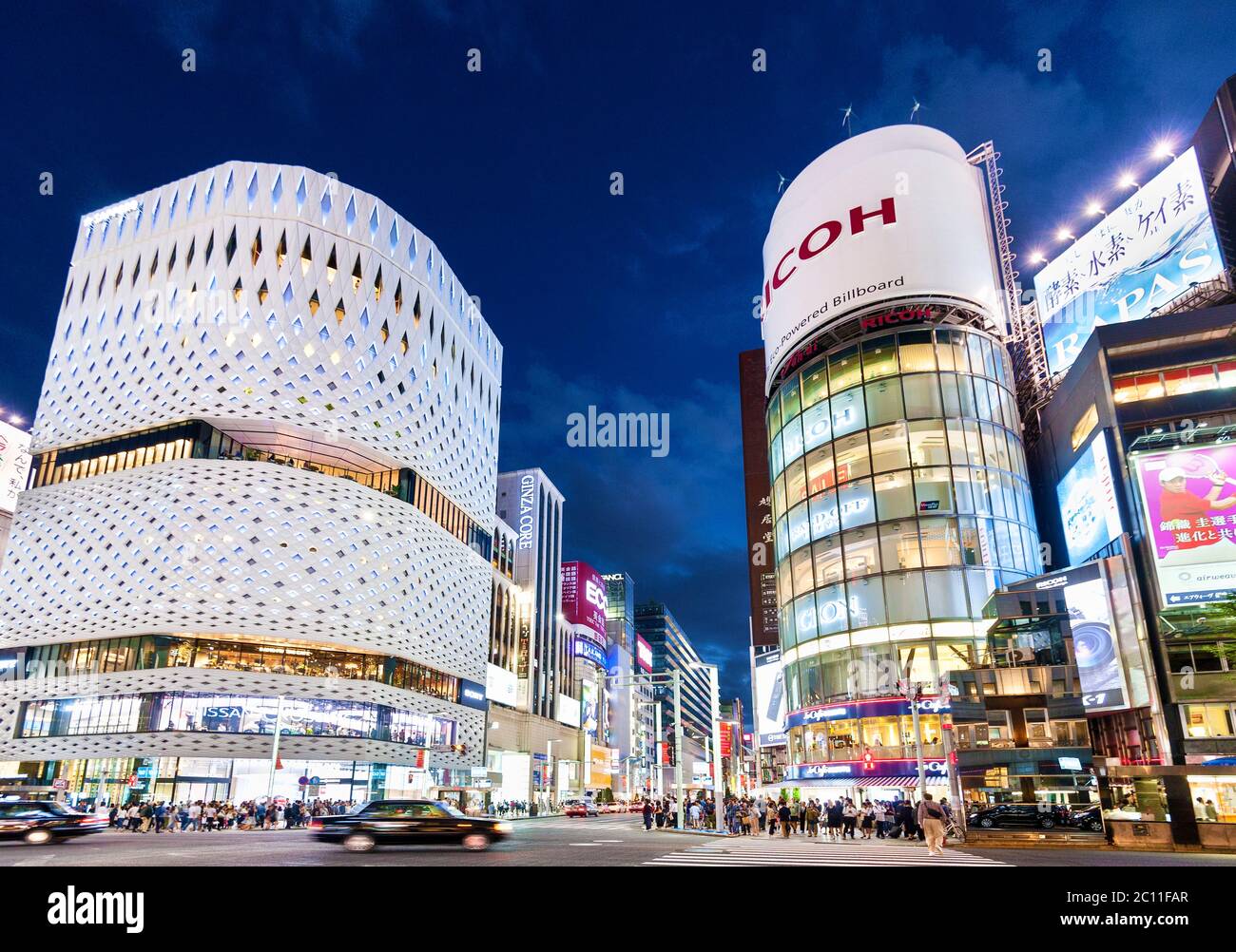 Ginza Crossing Ginza Place Klein Dytham Architects Tokyo Japan Stockfoto