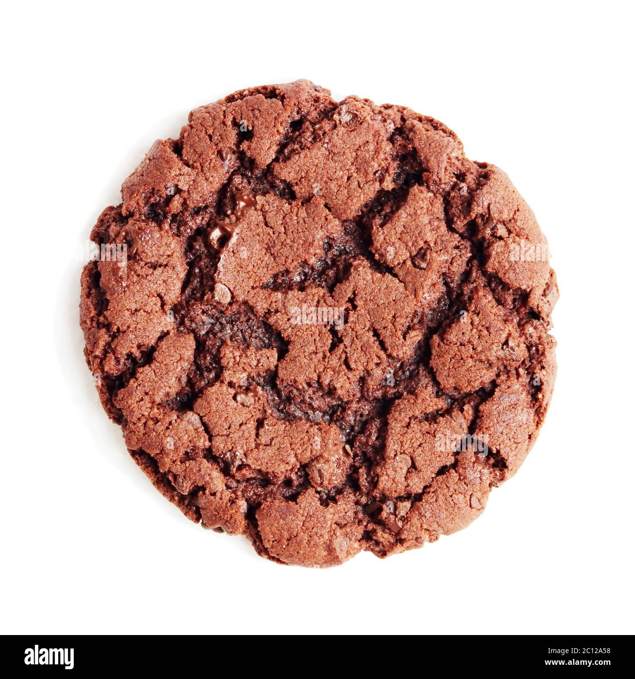 Große Schokolade Fudge Cookie, isoliert auf einem weißen Hintergrund. Ansicht von oben Stockfoto