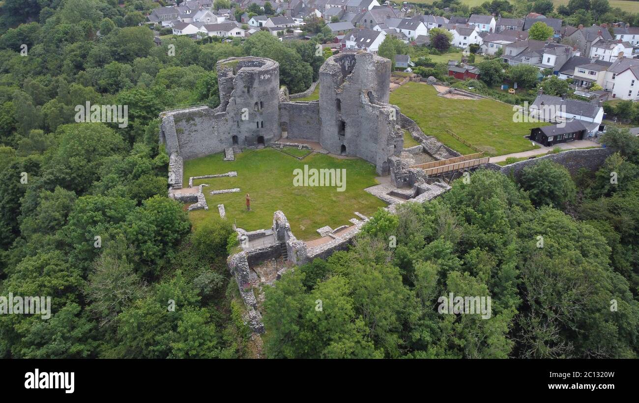 Luftaufnahme von Cilgerran Castle, Cilgerran, bei Cardigan, Pembrokeshire Wales Großbritannien Stockfoto