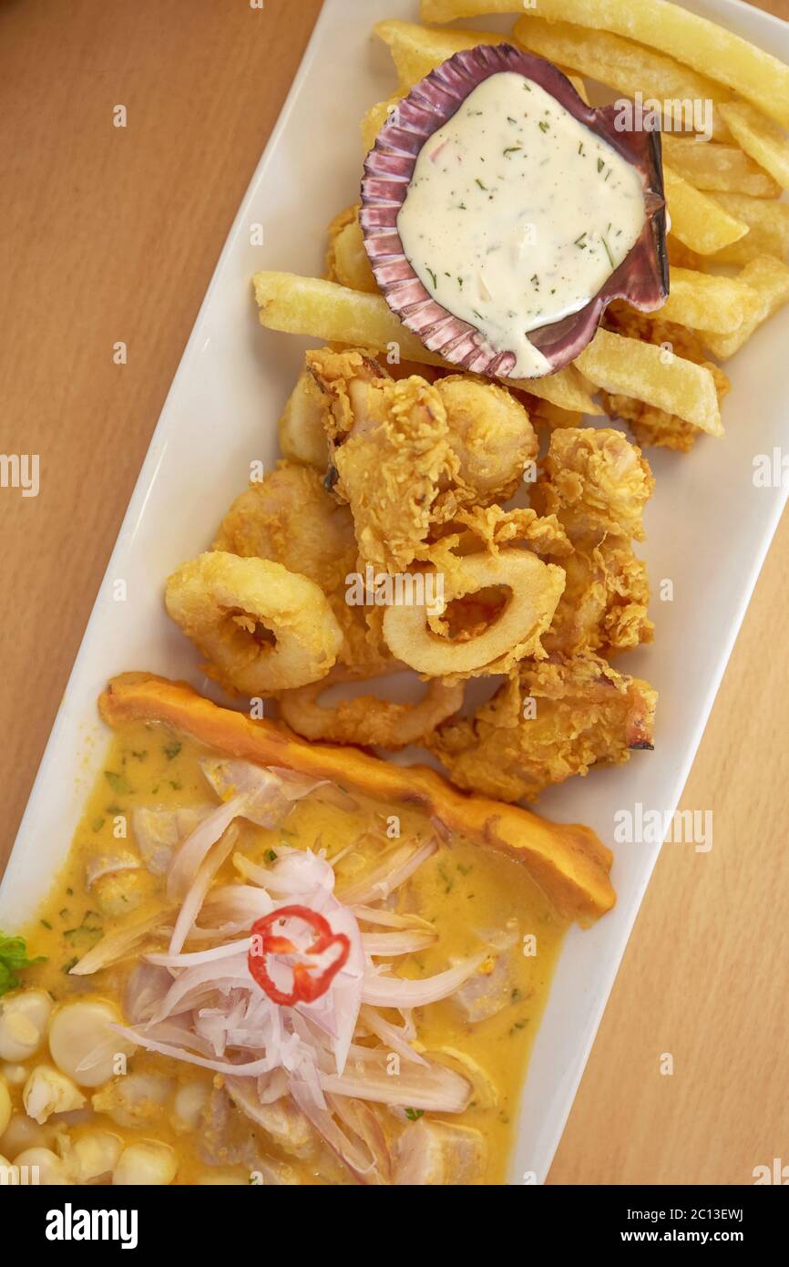 Typische und traditionelle peruanische Gericht Meeresfrüchte Ceviche Stockfoto