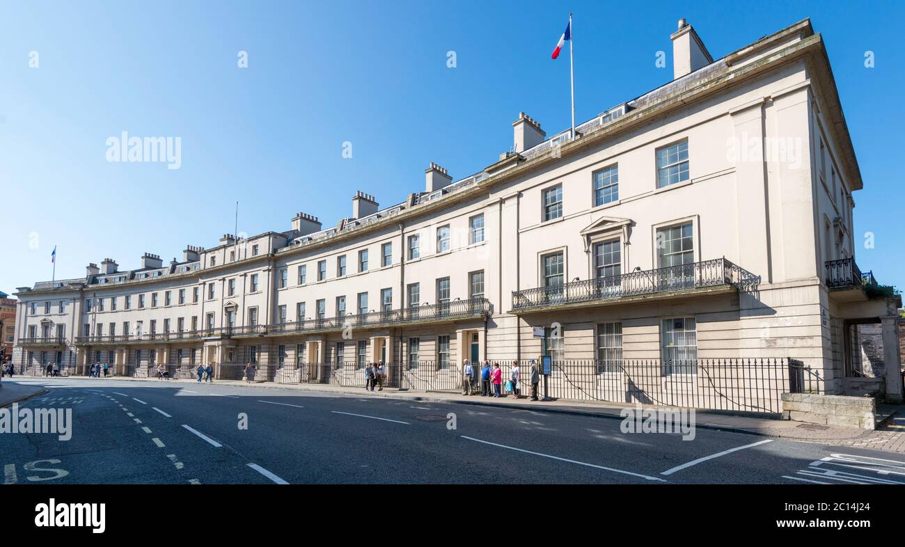 Die geschwungene Regency Terrasse von St. Leonard's Place, York, North yorkshire Stockfoto