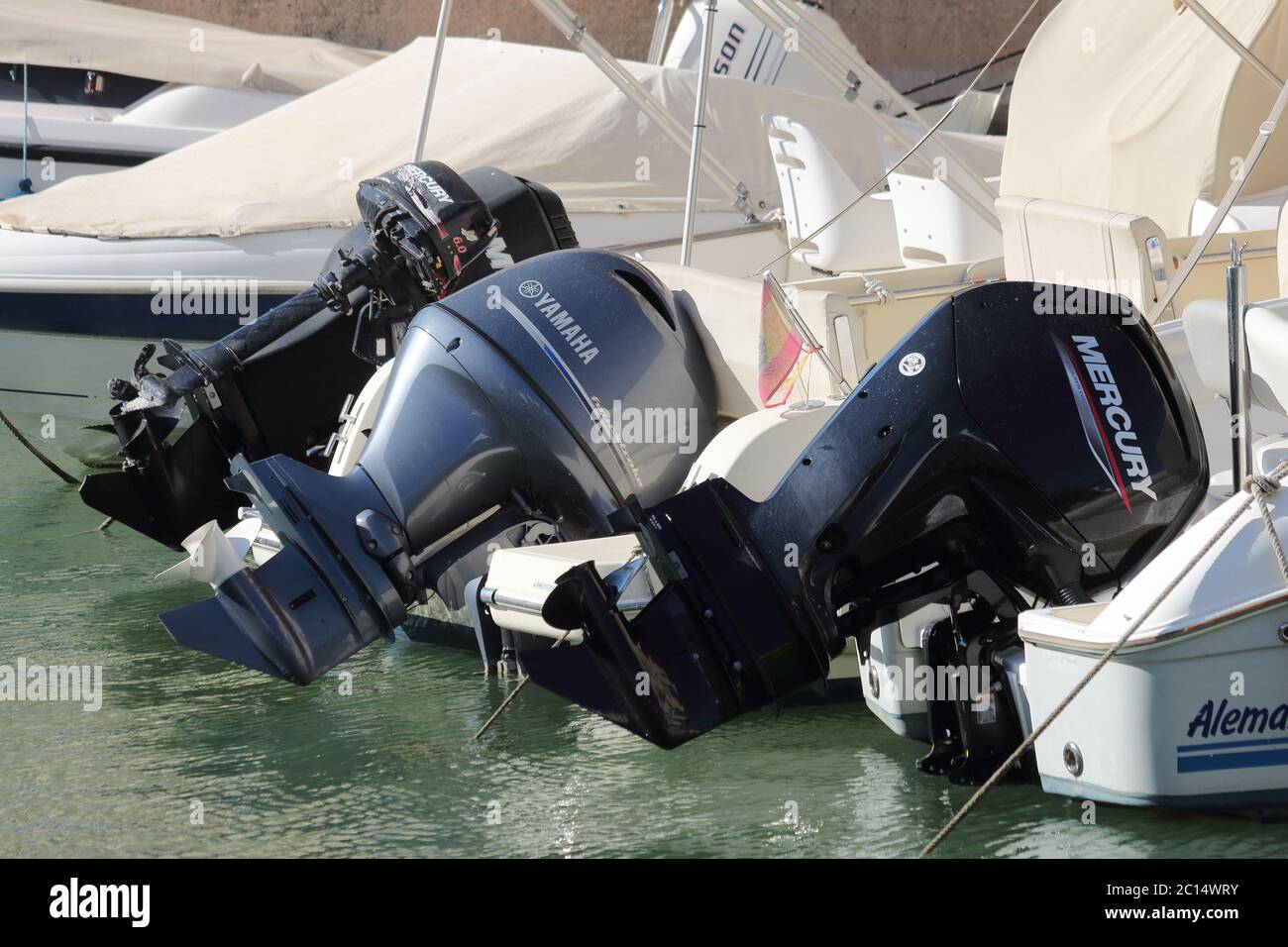 Außenbder Motoren, Puerto Marina, Benalmádena, Málaga, Spanien. Stockfoto