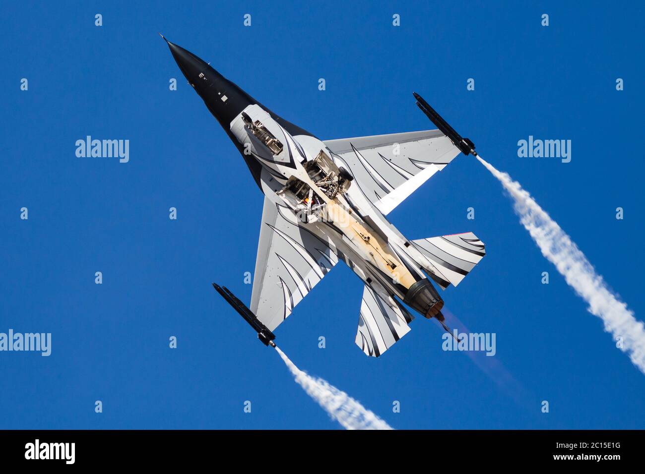 General Dynamics F-16AM von der belgischen Luftwaffe während seiner Ausstellung für die 2018 RIAT in RAF Fairford, Gloustenshire. GROSSBRITANNIEN. Aufgenommen am 15. Juli Stockfoto