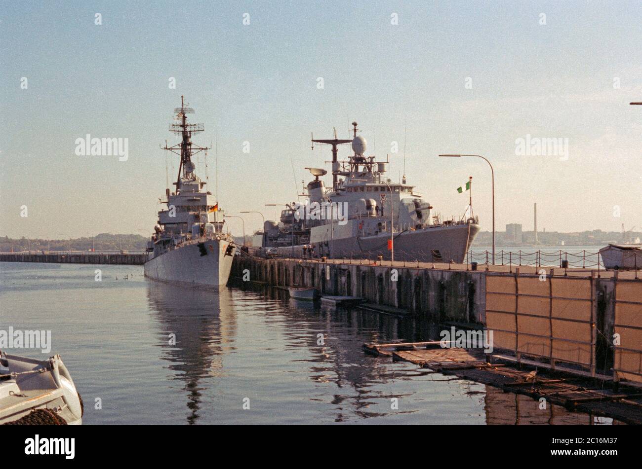 Marine Und Marine Stockfotos Und Bilder Kaufen Alamy