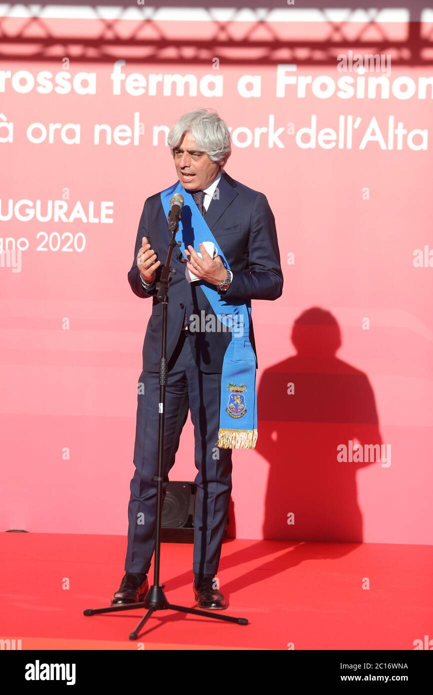 Cassino, Italien - 14. Juni 2020: Die Rede des Präsidenten der Provinz Frosinone Antonio Pompeo für die Eröffnungsreise der Frecciarossa Milano Centrale - Napoli Centrale über Frosinone / Cassino Stockfoto