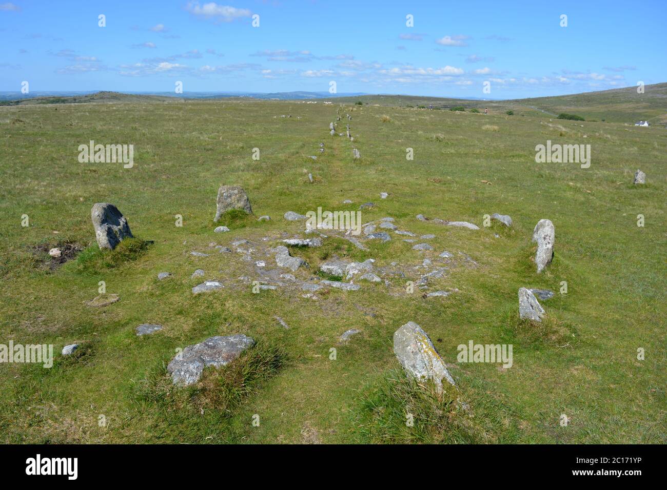 Steinkreis, prähistorische Antike mit dem neolithischen bis mittleren Bronzezeit Siedlungsort verbunden, Merrivale, Dartmoor National Park, Devon, Großbritannien Stockfoto