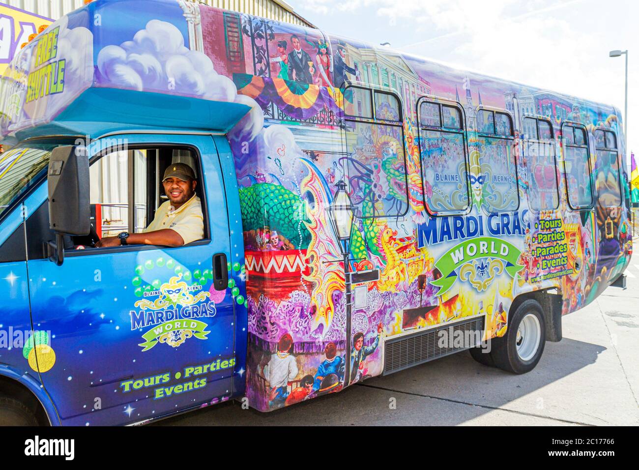 New Orleans Louisiana, Hafen von New Orleans, Mardi Gras World, Designstudio, Requisiten, Skulptur, Festwagen-Herstellung, Fantasie, kostenloser Shuttle-Service, Reisebus, schwarz Stockfoto