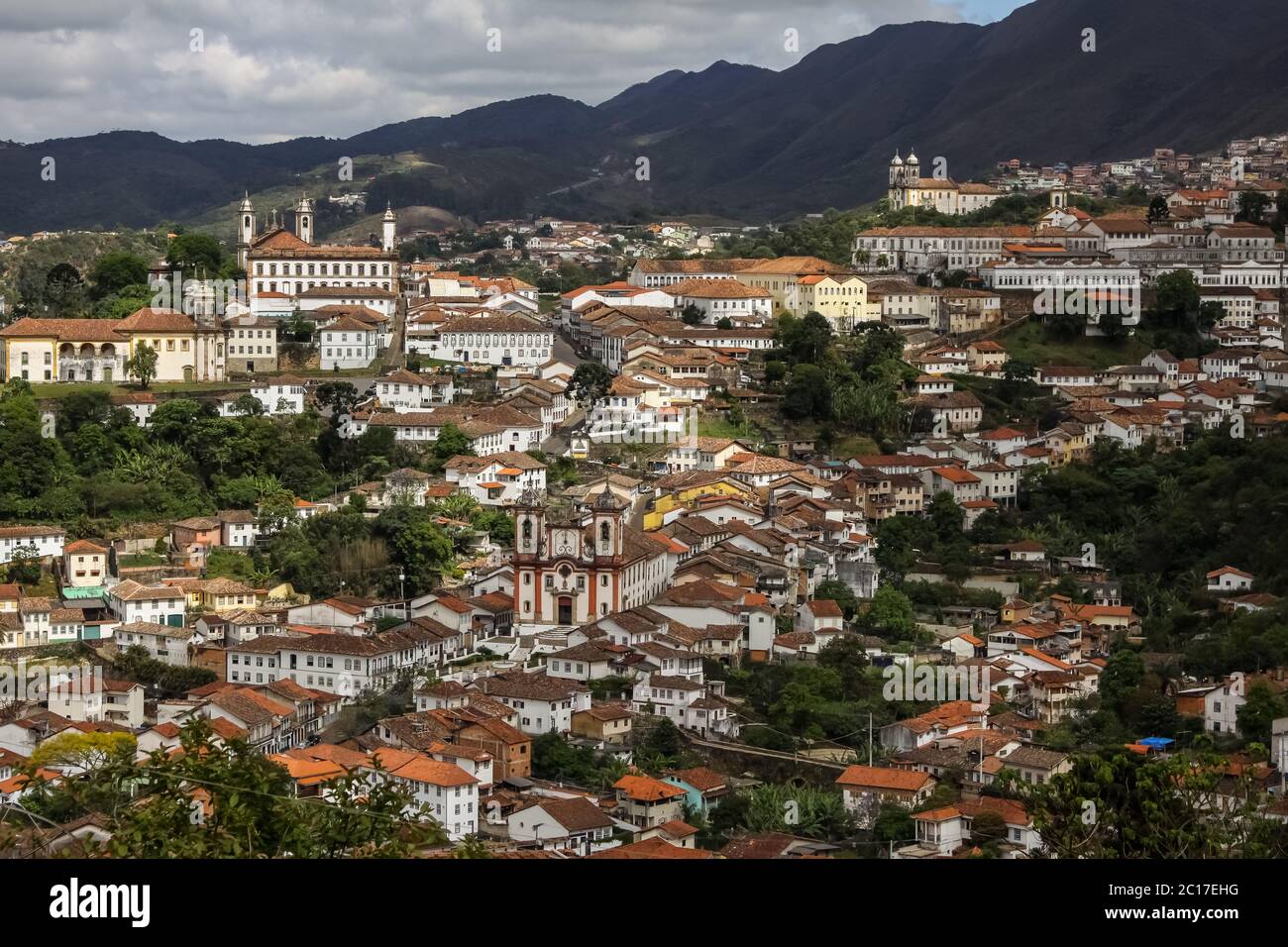 Blick auf historische Stadt Ouro Preto, UNESCO-Weltkulturerbe, Minas Gerais, Brasilien Stockfoto