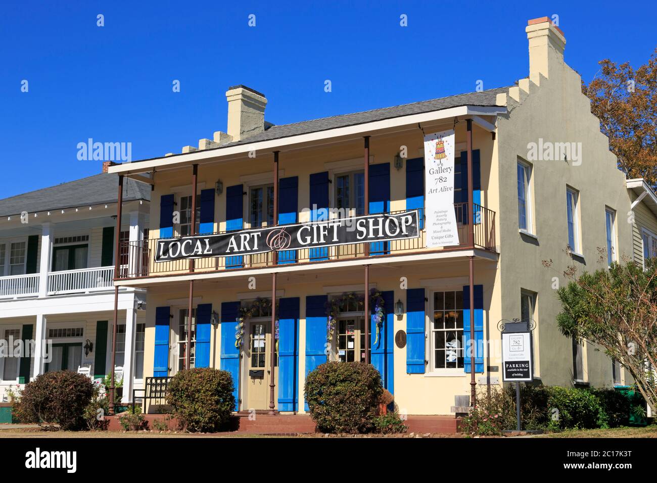 Geschäft in Mary Mahoney Walkway Historic District, Biloxi, Mississippi, USA Stockfoto