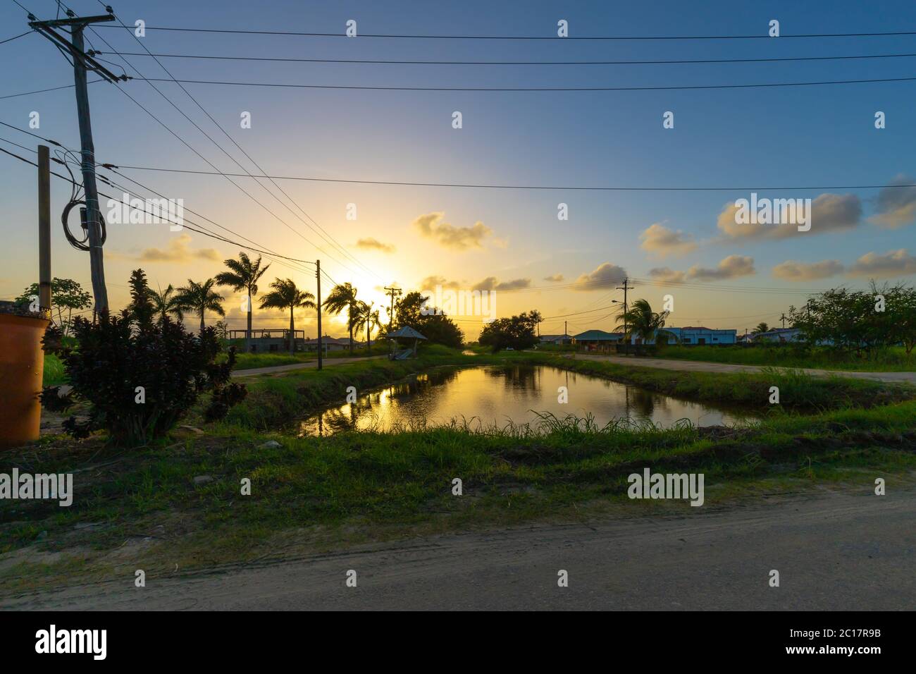 Gelber Sonnenuntergang In Rainville Paramaribo Suriname Stockfoto