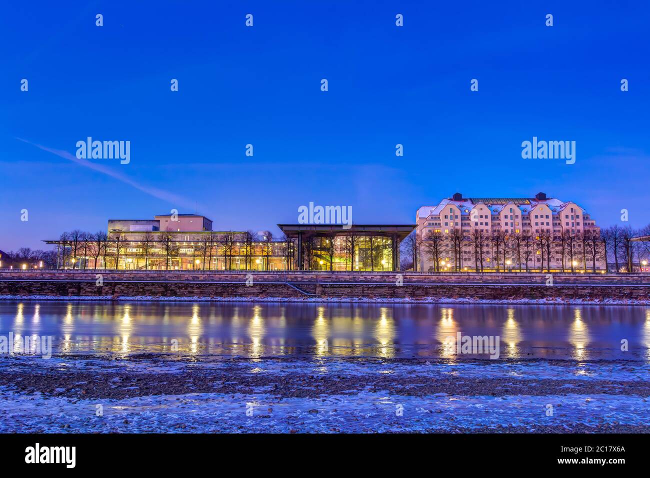 Landtag von Sachsen, Kongresszentrum und Hotel an der Elbe in Dresden, Deutschland Stockfoto
