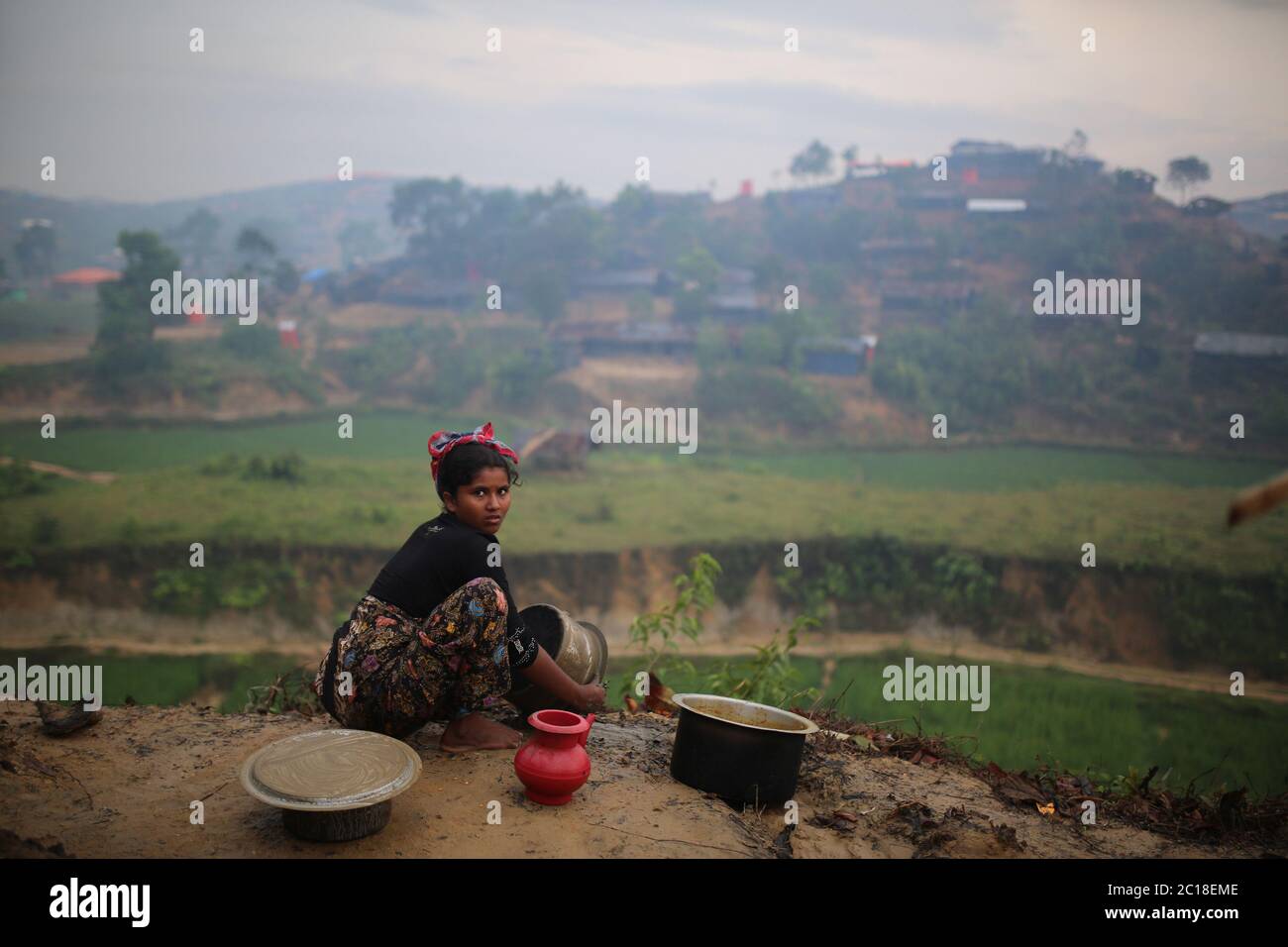 Rohingya Menschen gesehen im Thangkhali Flüchtlingslager in Cox's Bazar, Bangladesch, Donnerstag, 5. Oktober 2017. Stockfoto