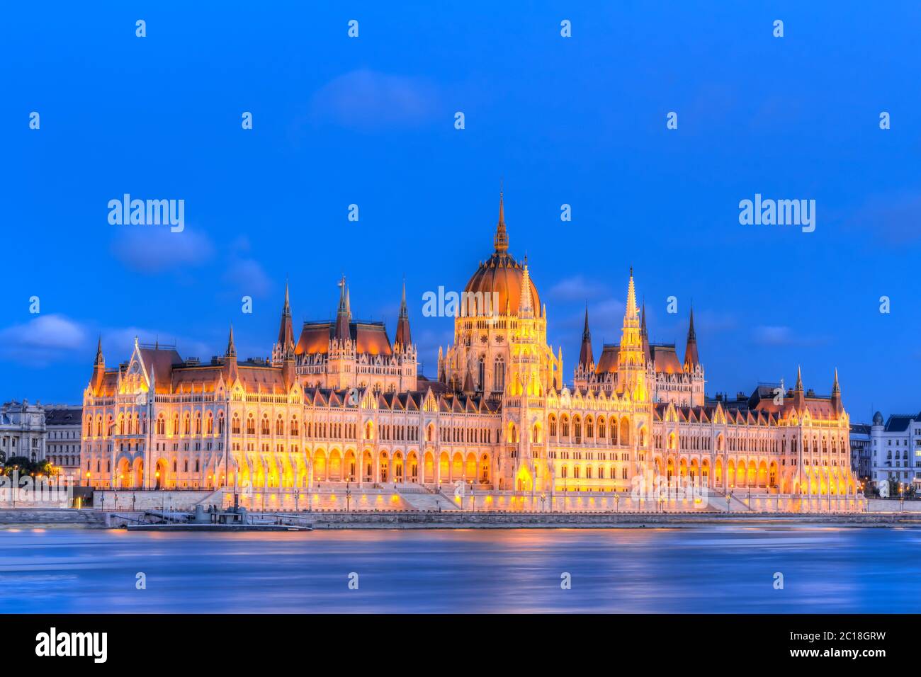 Haus des Landes oder Haus der Nation - Ungarisches Parlamentsgebäude in Budapest Stockfoto