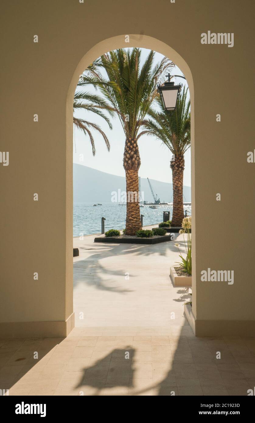 Promenade porto Montenegro. Beliebtes Touristenziel Stockfoto