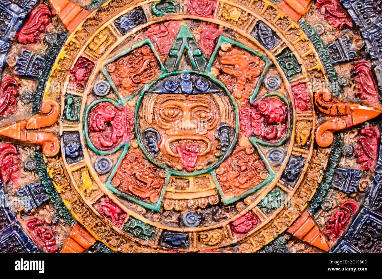 Typische farbige Lehm-Maya-Kalender Stockfotografie - Alamy