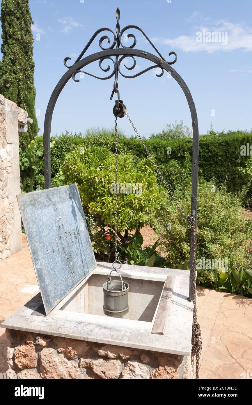 Trinkwasser-Brunnen Stockfoto