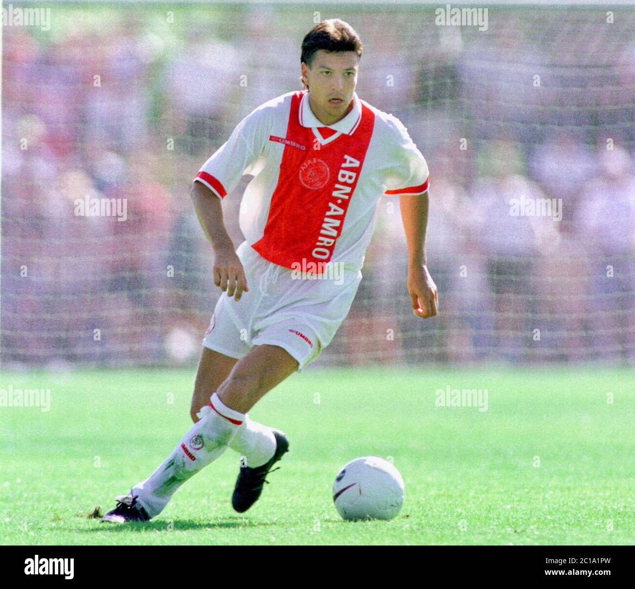 Dortmund Deutschland 8.8.1998, Fußball: Freundschaftsspiel Borussia Dortmund (BVB) gegen Ajax Amsterdam (Ajax) – Jari Litmanen (Ajax) Stockfoto