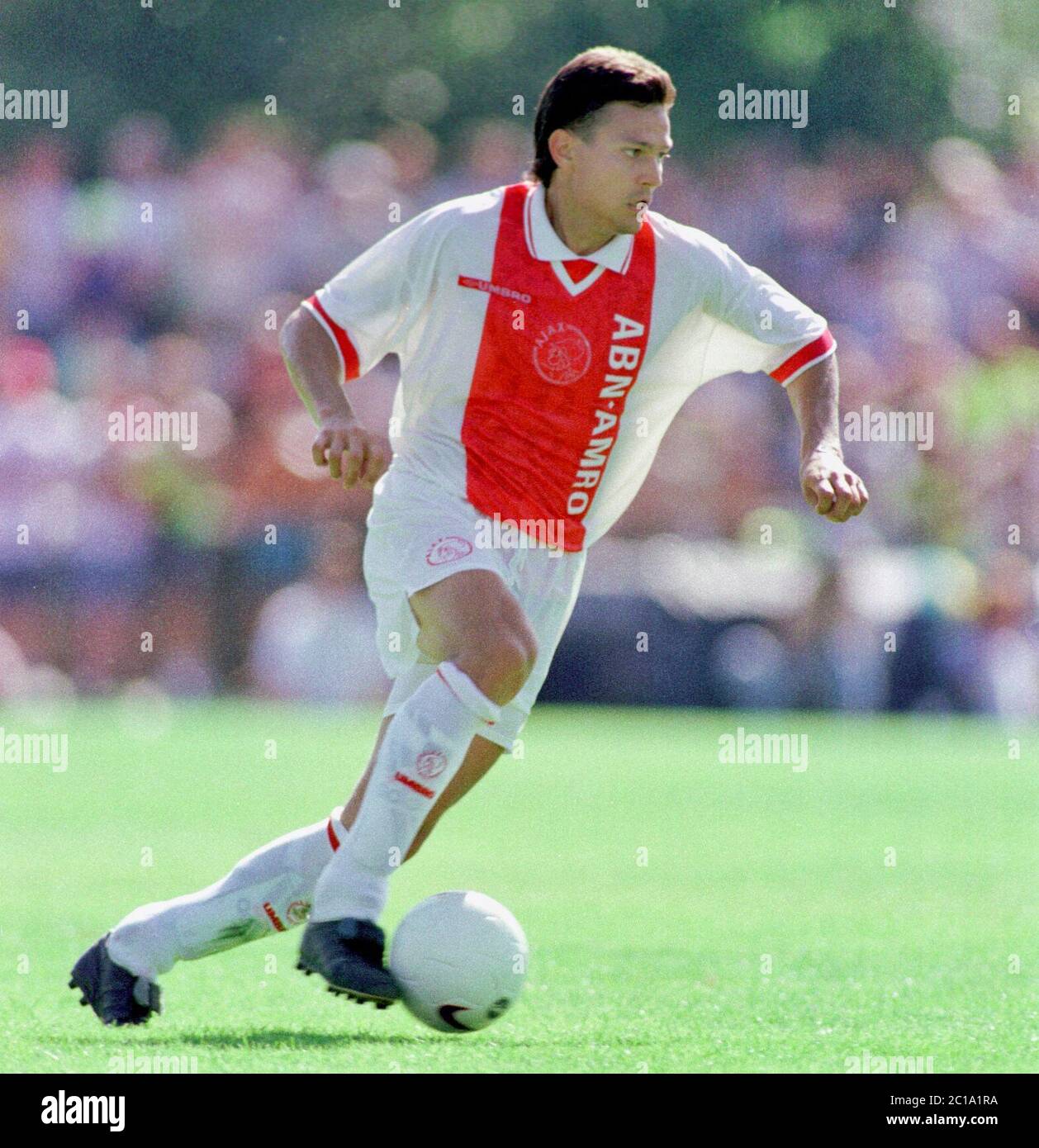 Dortmund Deutschland 8.8.1998, Fußball: Freundschaftsspiel Borussia Dortmund (BVB) gegen Ajax Amsterdam (Ajax) – Jari Litmanen (Ajax) Stockfoto