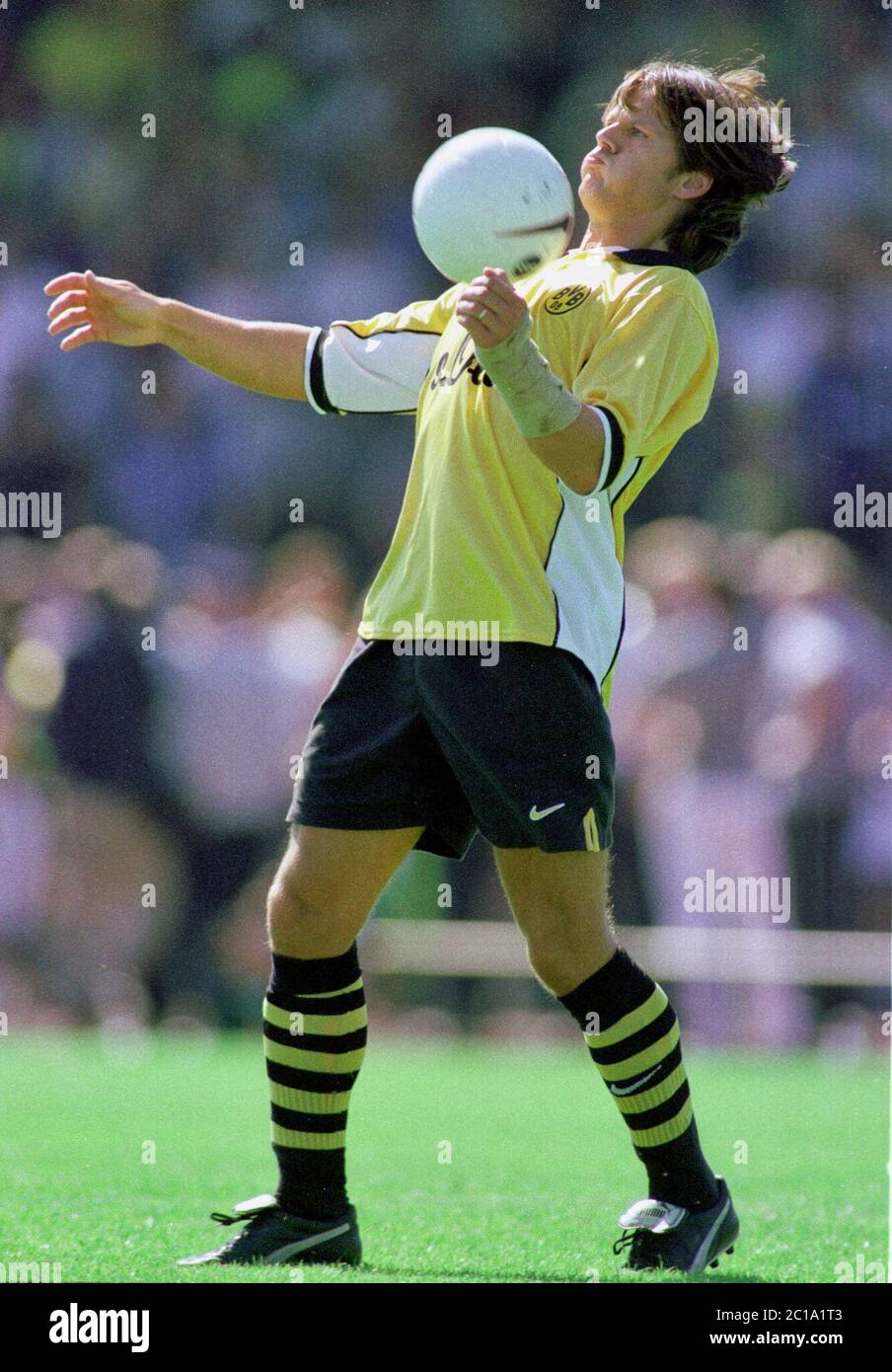 Dortmund Deutschland 8.8.1998, Fußball: Freundschaftsspiel Borussia Dortmund (BVB) gegen Ajax Amsterdam (Ajax) – Scott STAND (BVB) Stockfoto