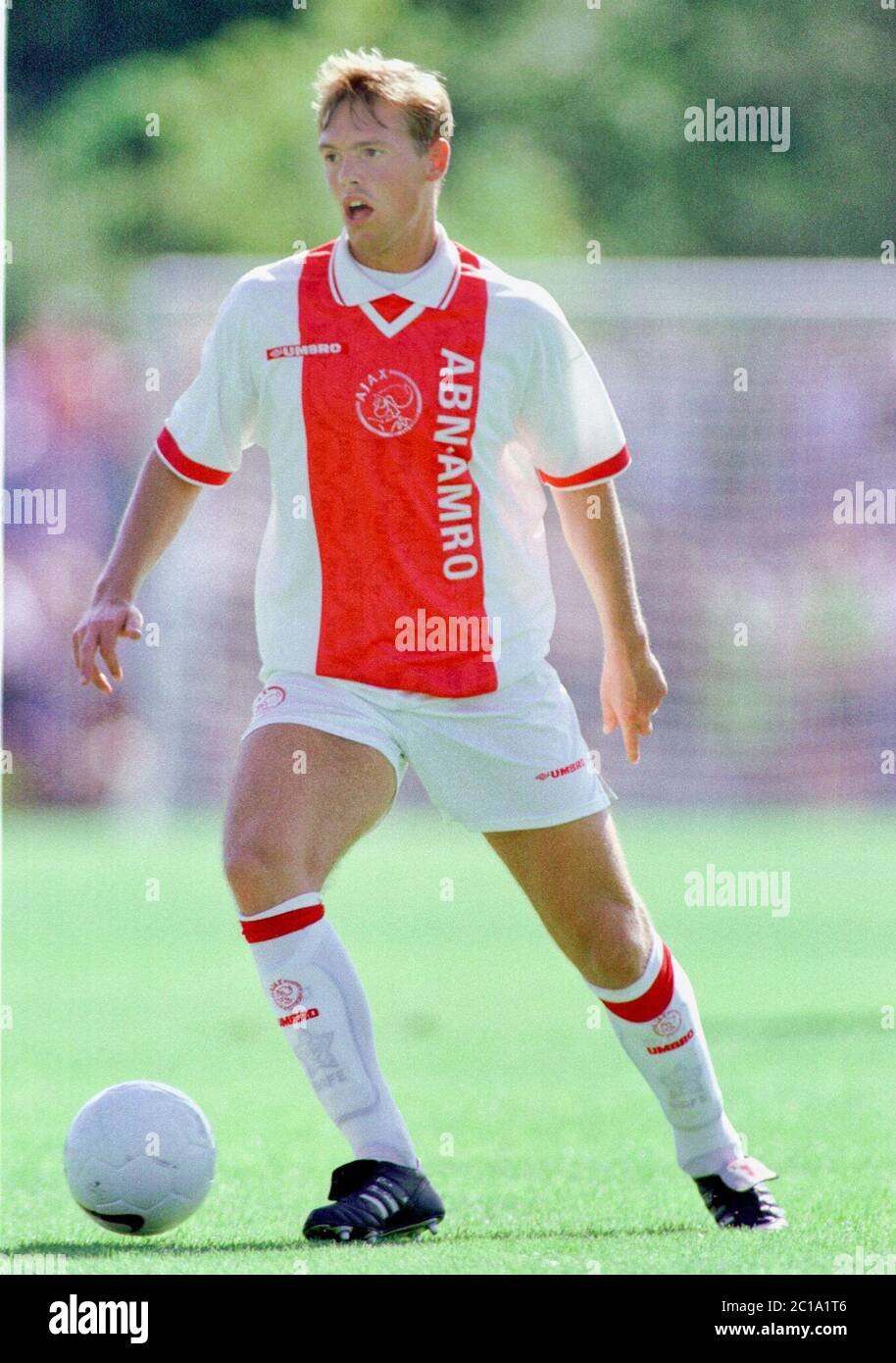 Dortmund Deutschland 8.8.1998, Fußball: Freundschaftsspiel Borussia Dortmund (BVB) gegen Ajax Amsterdam (Ajax) – Ole TOBIASEN (Ajax) Stockfoto