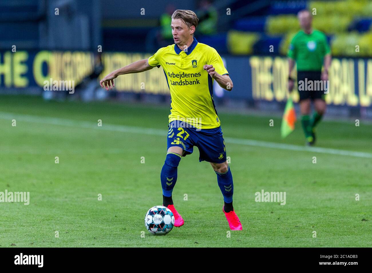 Brondby, Dänemark. Juni 2020. Simon Hedlund (27) von Broendby, WENN er während des 3F Superliga-Spiels zwischen Broendby IF und AGF im Brondby Stadium gesehen wird. (Foto Kredit: Gonzales Foto/Alamy Live News Stockfoto