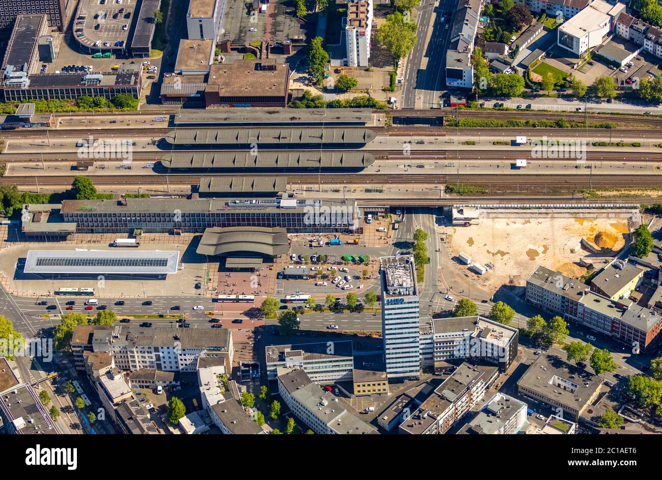 Luftaufnahme, Bochumer Hauptbahnhof, Abriss Parkhaus P7, Baustelle für neue Parkgarage, Bochum, Ruhrgebiet, Nordrhein-W. Stockfoto