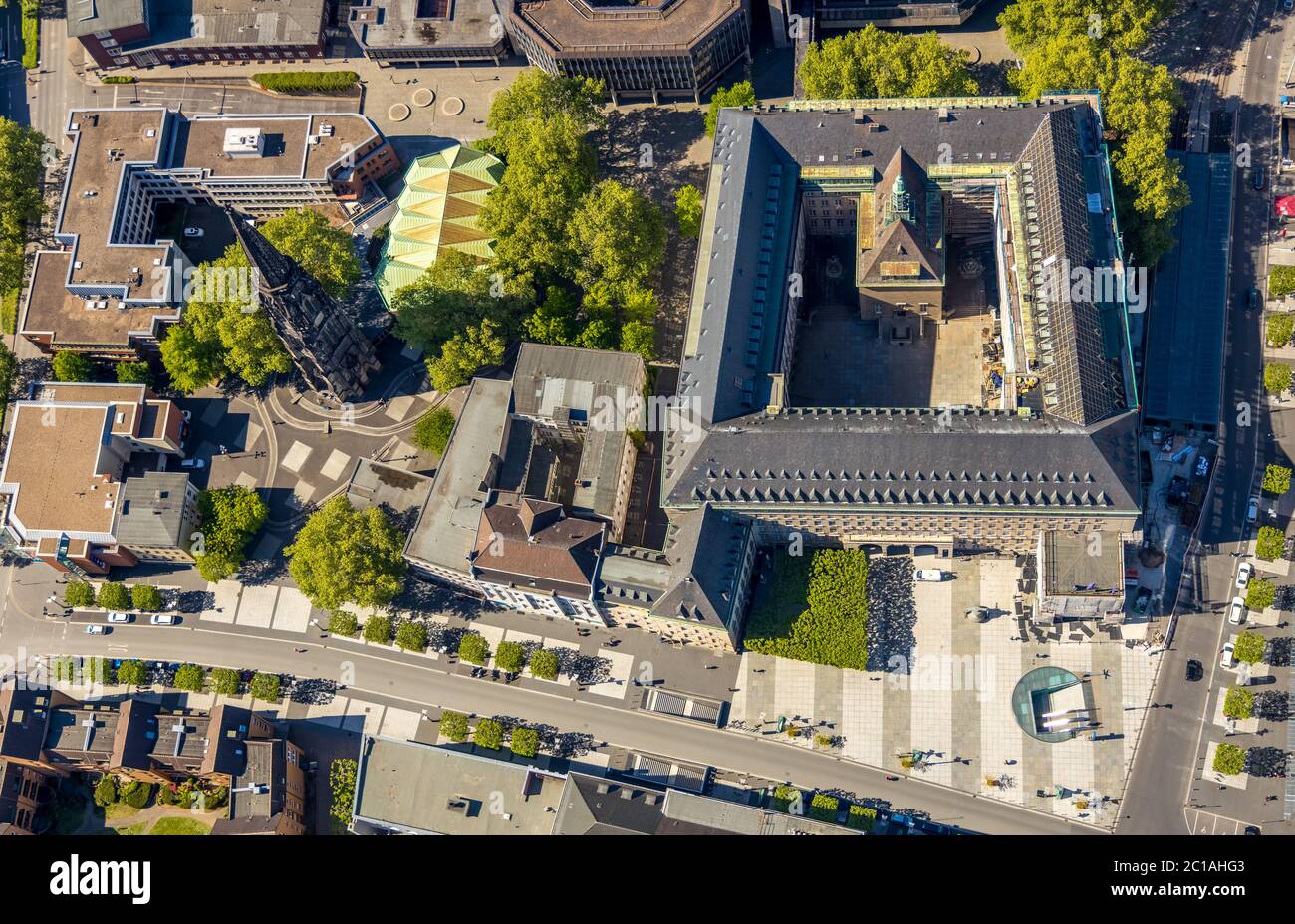 Luftaufnahme, Sanierung Rathaus Bochum mit Glockenspiel, Willy-Brandt-Platz, Christuskirche, Bochum, Ruhrgebiet, Nordrhein-Westfalen, Deutschland, Autor Stockfoto