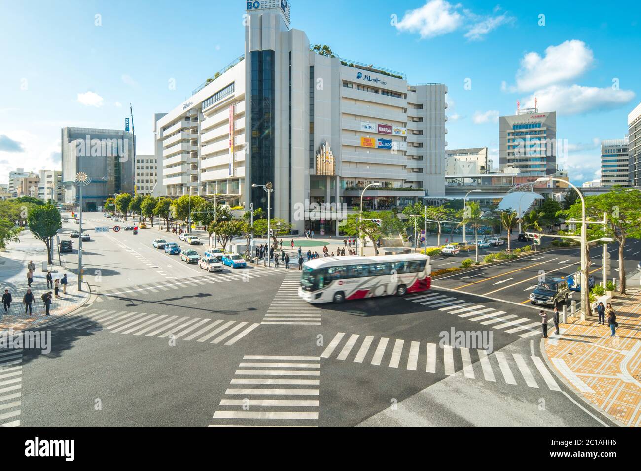 Okinawa Kencho-mae überquert die Innenstadt von Naha, Okinawa, Japan Stockfoto