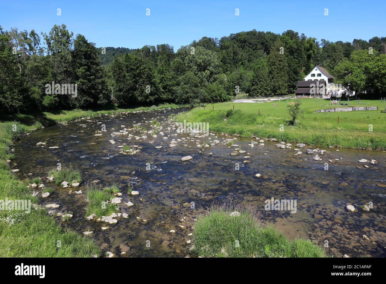 Sihl Fluss bei Sihlbrugg, Schweiz Stockfoto