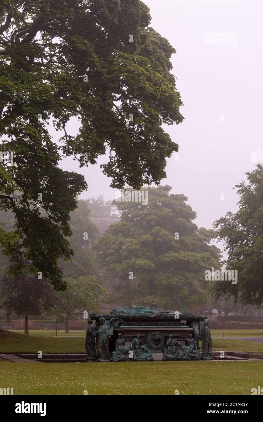 Elphinstone's Tomb in der University of Aberdeen in the Fog, Schottland Stockfoto