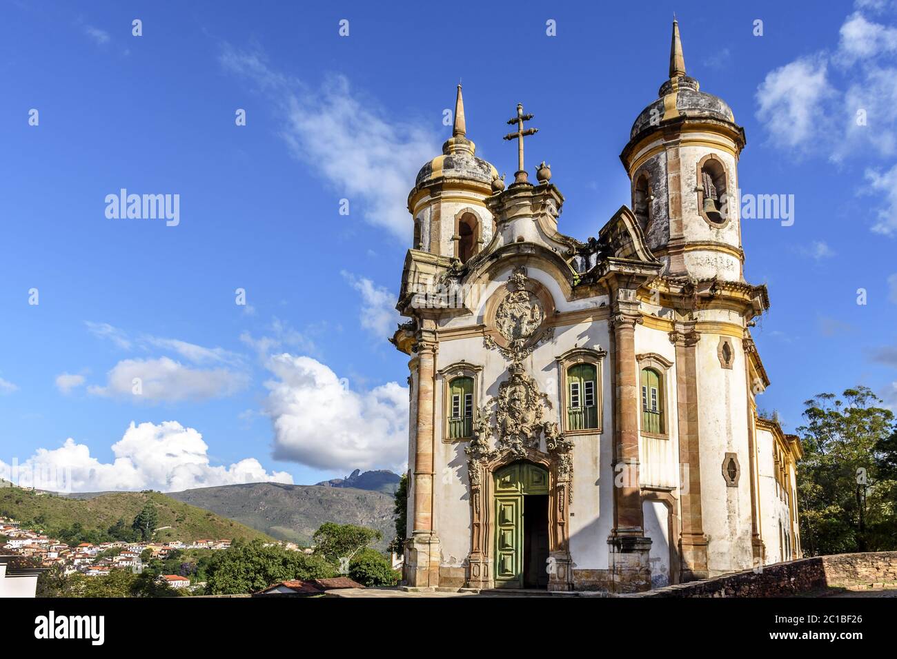 Alte und historische katholische Kirche in Ouro Preto Stadt Stockfoto