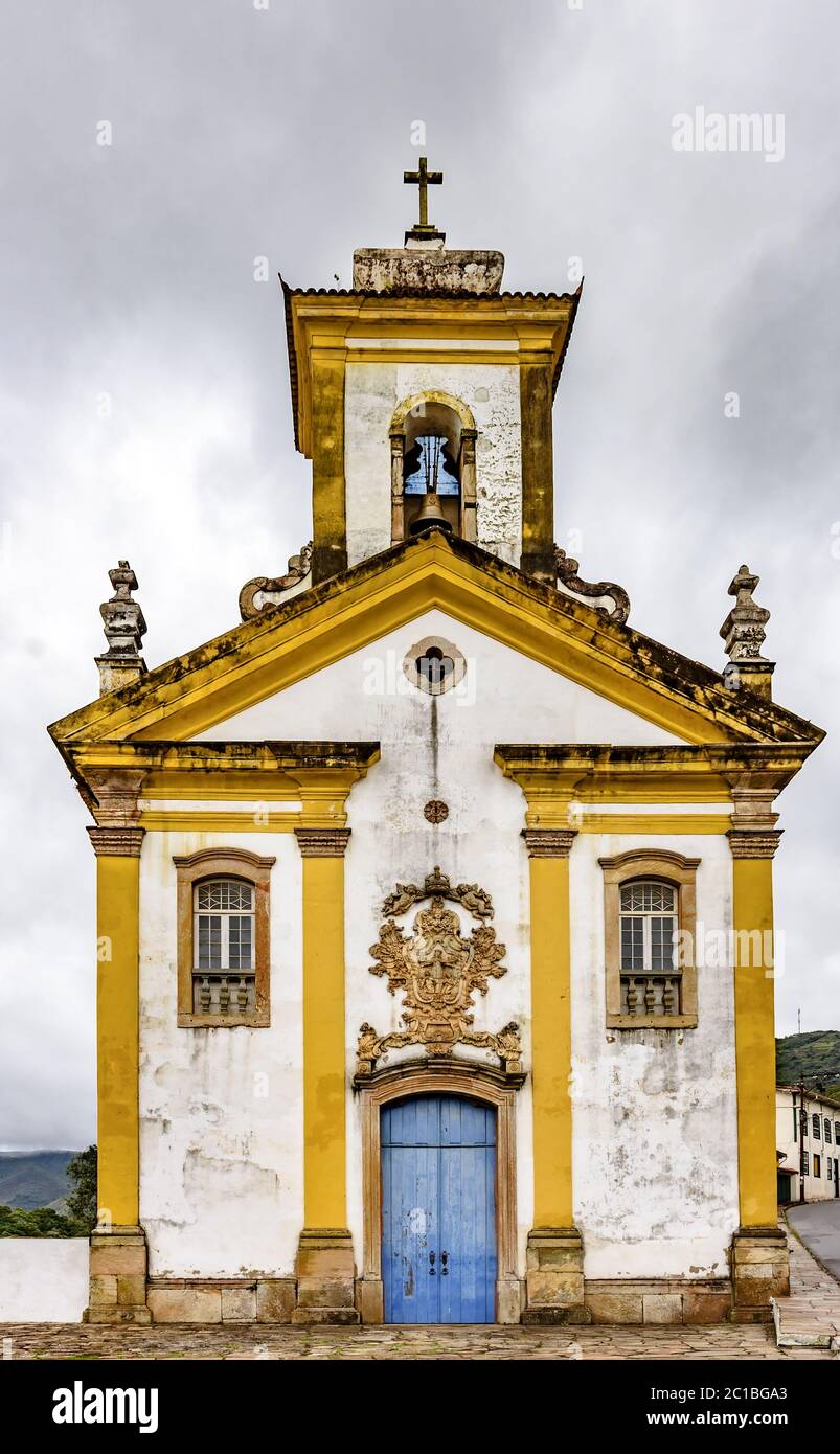 Antike historische katholische Kirche in Ouro Preto Stadt Stockfoto