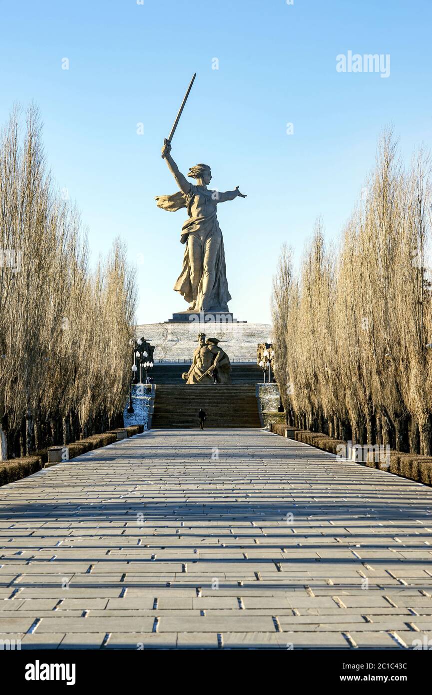 WOLGOGRAD, RUSSLAND - JANUAR 15 2018: Denkmal des Zweiten Weltkriegs das Mutterland ruft auf dem Mamajew-Hügel Stockfoto