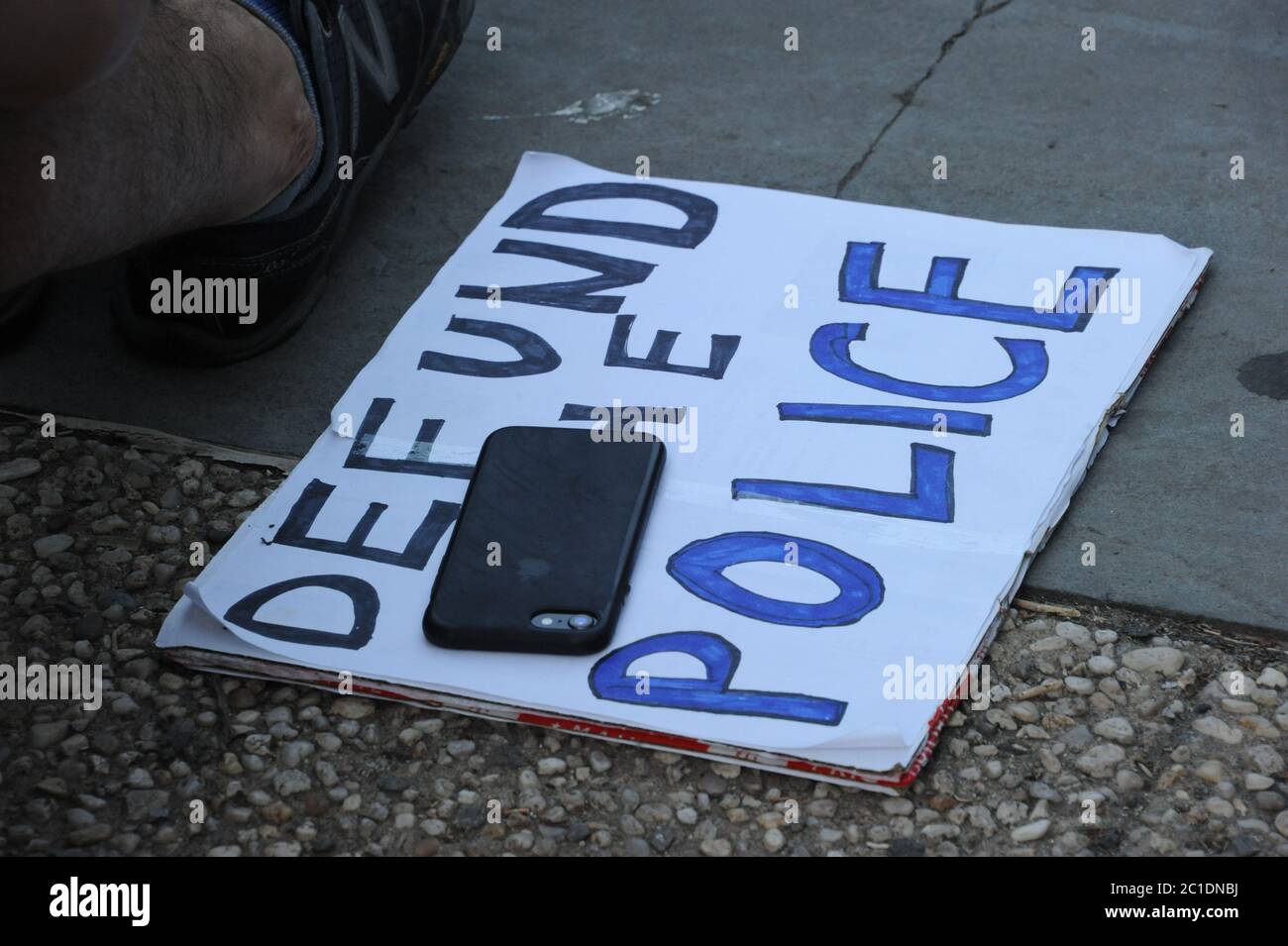 Mahnwache für George Floyd 14. Juni 2020 in Manhattans Upper East Side außerhalb des Gracie Mansion, Residenz des Bürgermeisters Bill de Blasio, in New York City, NYC Stockfoto